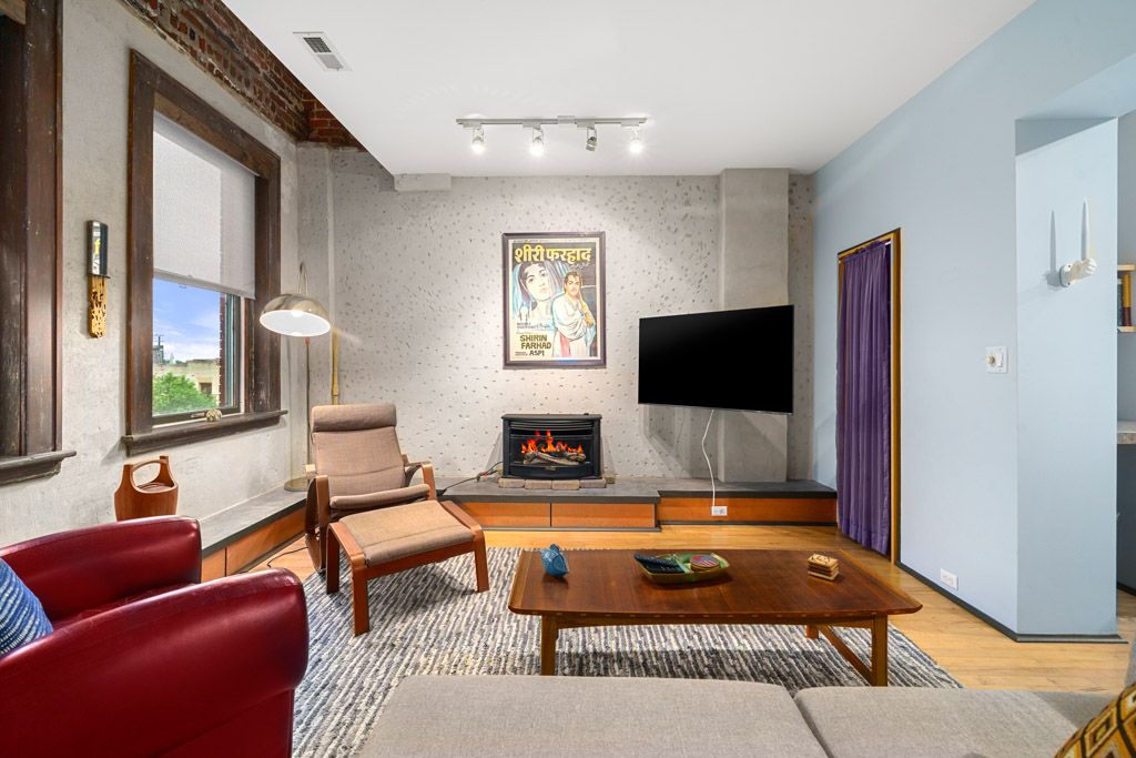 unique living room decor in rental